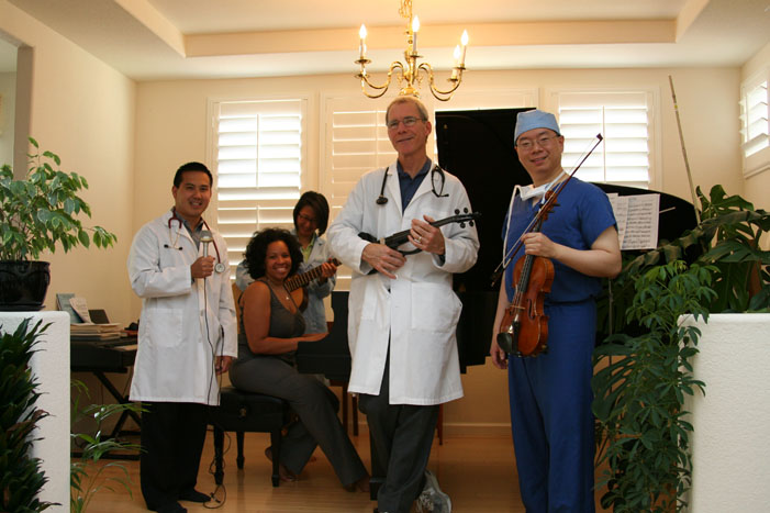 Docs play the pops, Dr. Wallace, Dr. Suntra, Tanya, Dr. Wu, Dr. Lee
